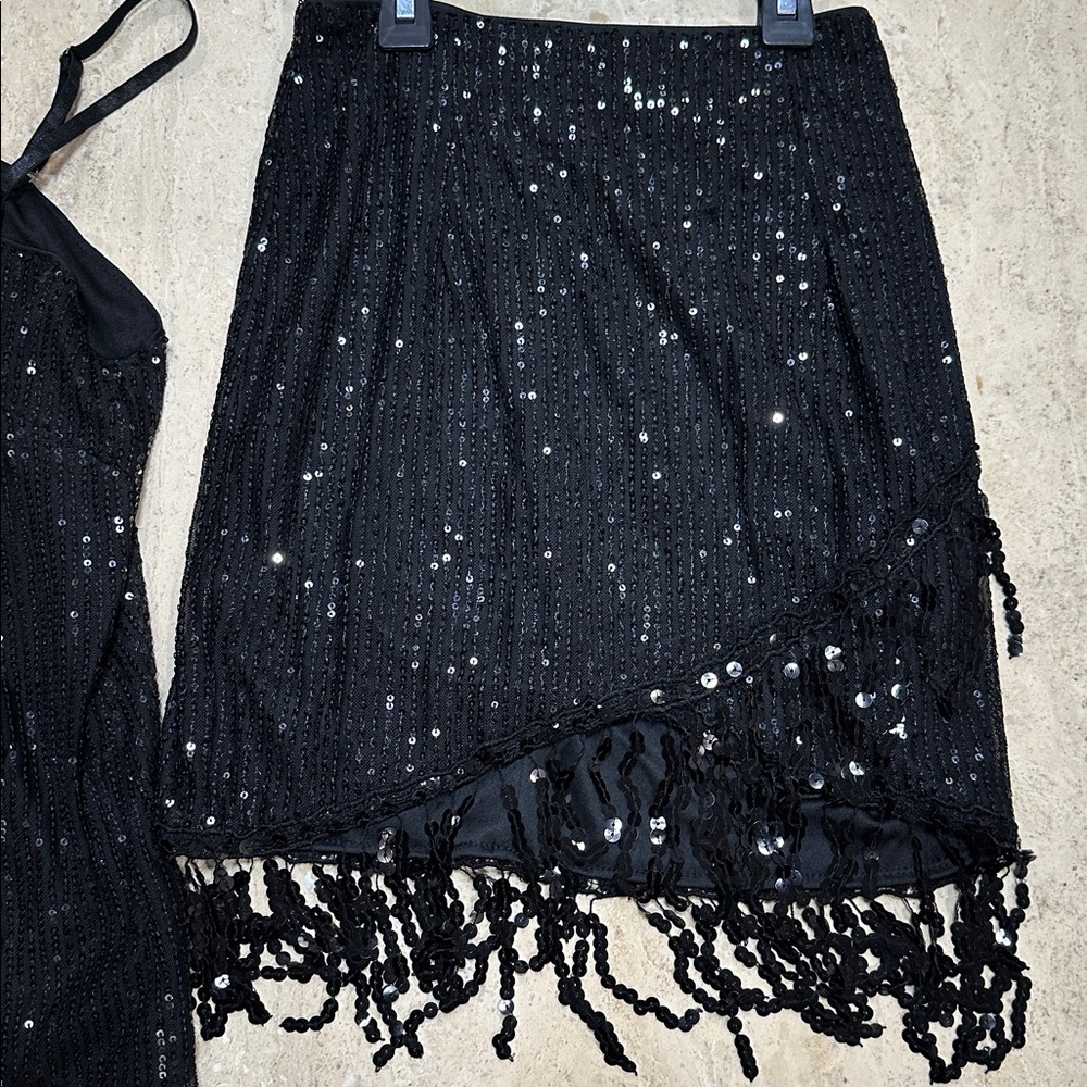 Elegant Sparkly Black Fringe Skirt and One Shoulder Matching Top NWT Size S‎ - Picture 5 of 6